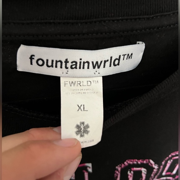 Fwrld (Foutainwrld) "too high to f*ck" t-shirt - Picture 3 of 5